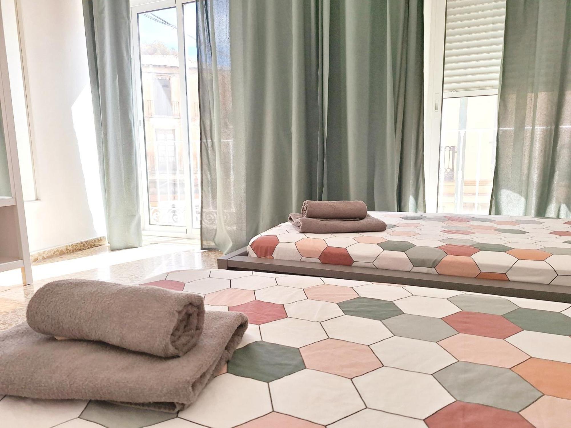 Sunny Malaga Centre Flats, 2 Options, With Balcony Or Terrace Apartamento Exterior foto